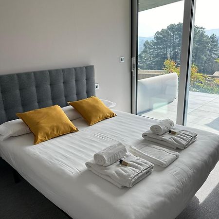 Tres Prismas Exclusive Villa Sarria Kültér fotó