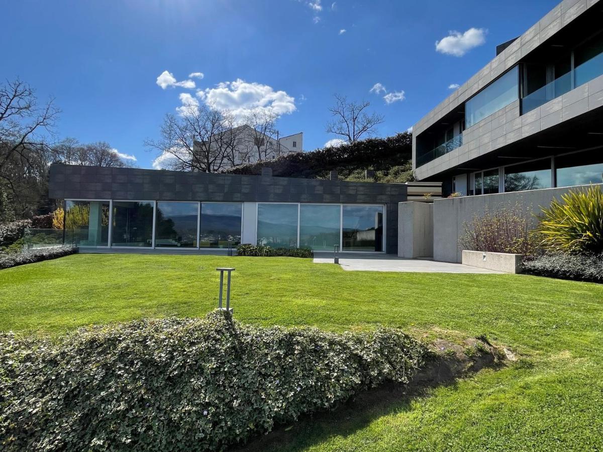 Tres Prismas Exclusive Villa Sarria Kültér fotó