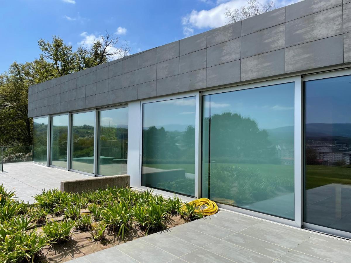 Tres Prismas Exclusive Villa Sarria Kültér fotó