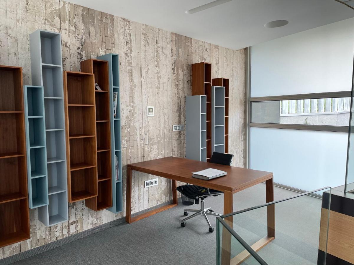 Tres Prismas Exclusive Villa Sarria Kültér fotó