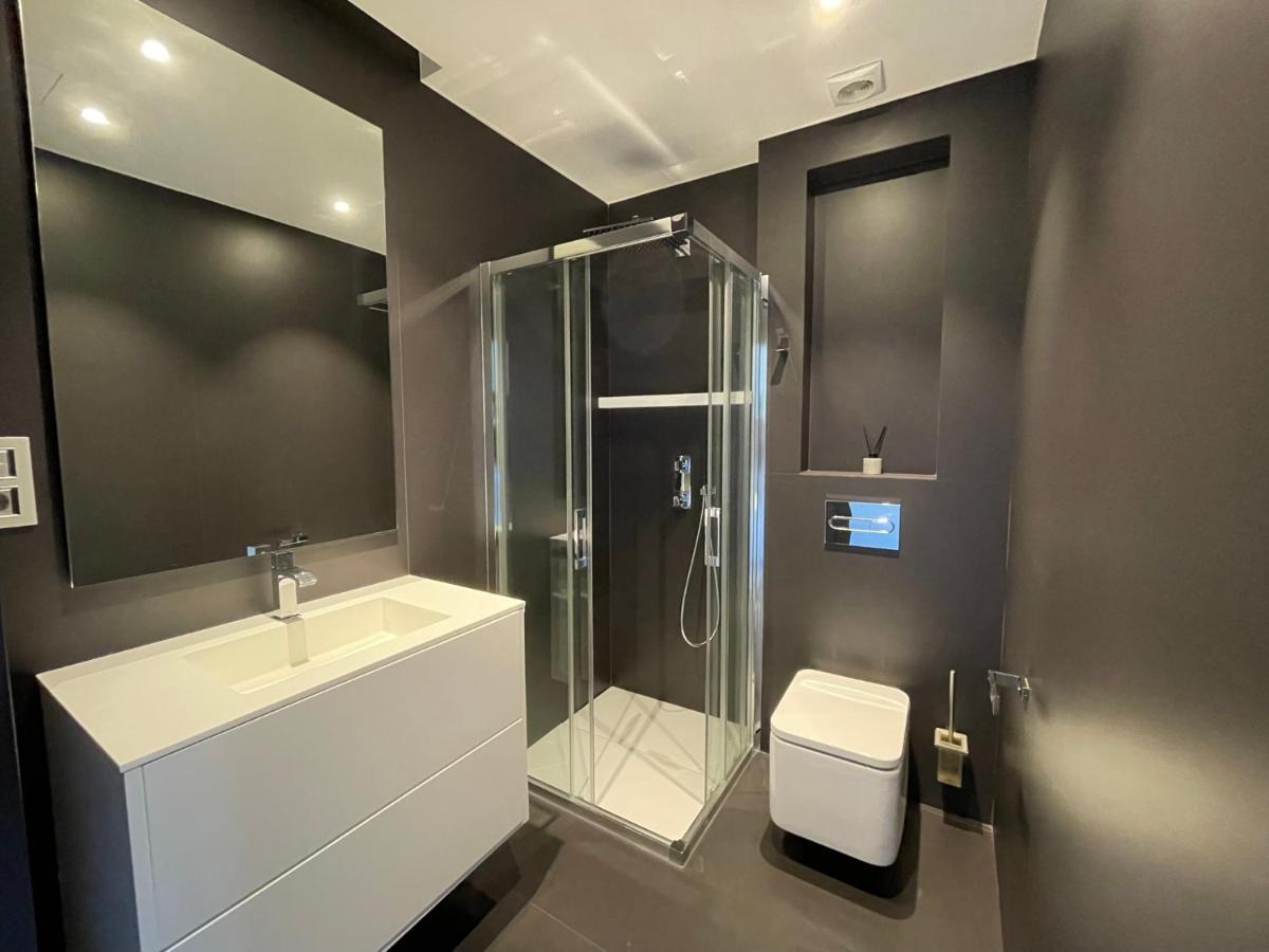 Tres Prismas Exclusive Villa Sarria Kültér fotó