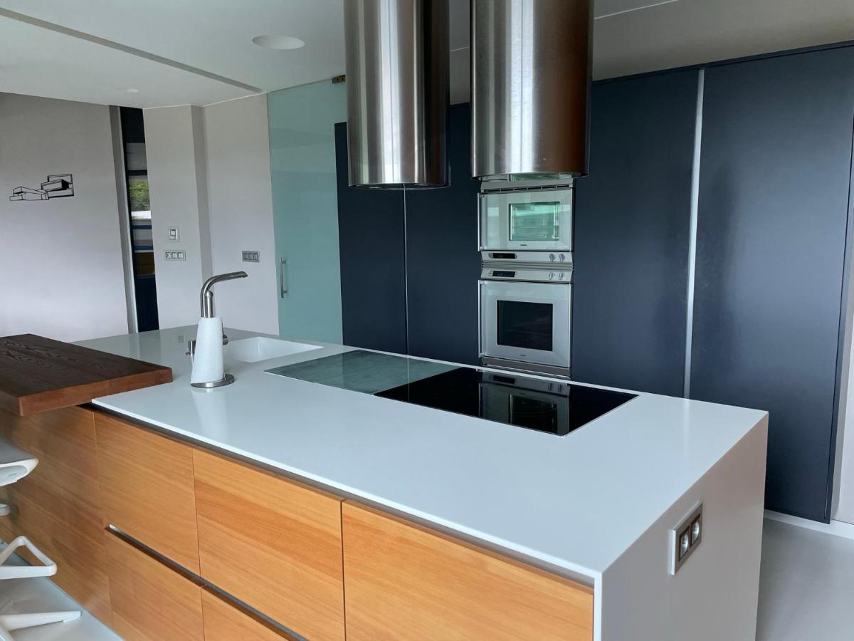 Tres Prismas Exclusive Villa Sarria Kültér fotó