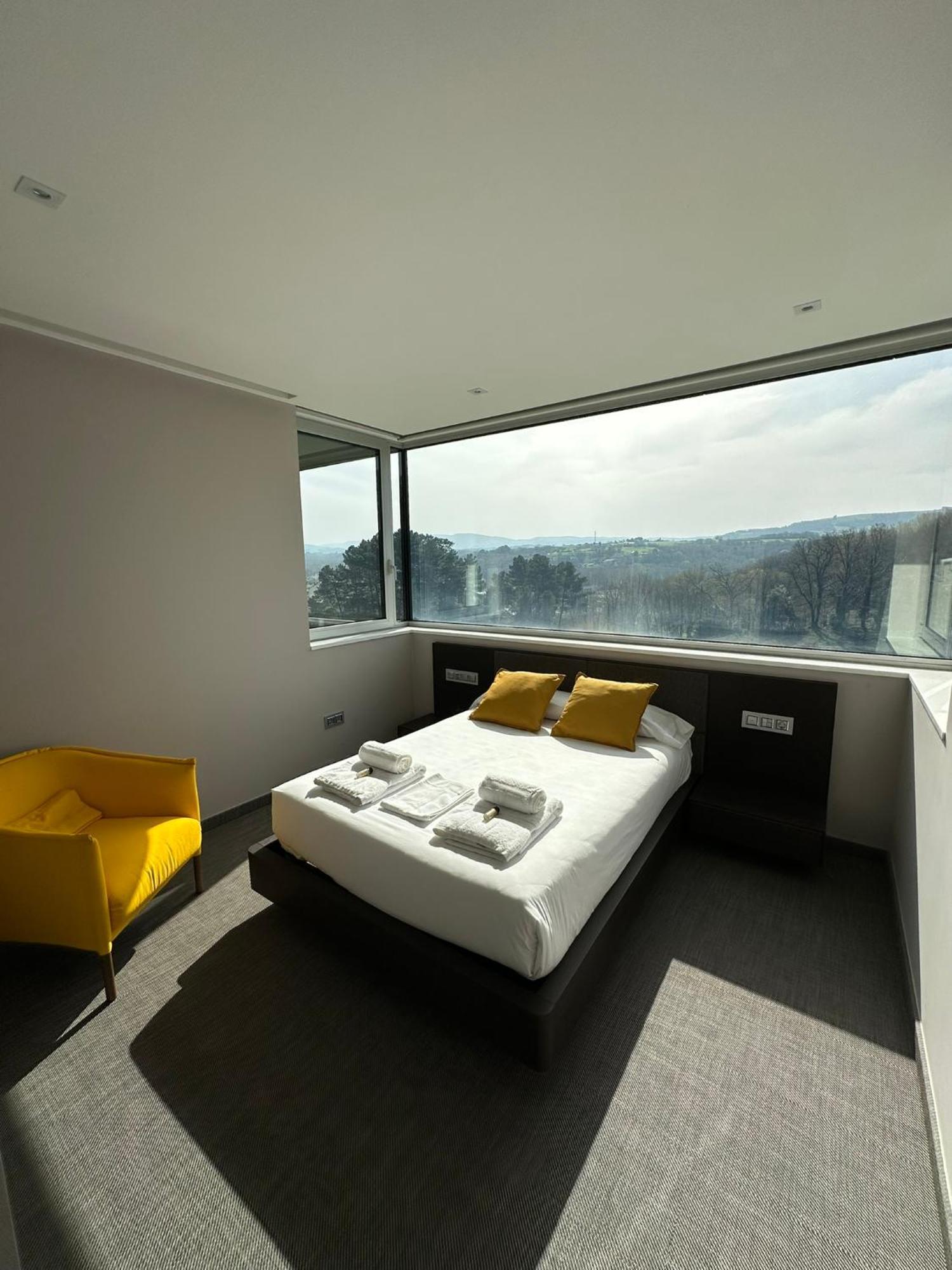 Tres Prismas Exclusive Villa Sarria Kültér fotó